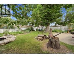310 Douglas Crescent, Saskatoon, SK S7L4T4 Photo 37