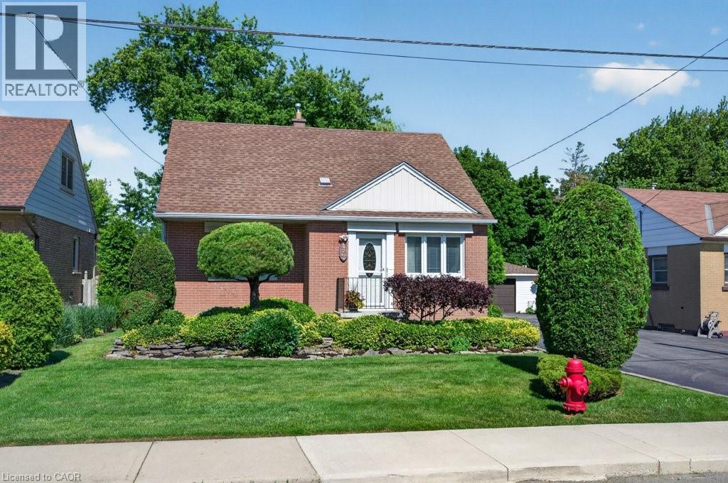 476 EAST 37TH Street, Hamilton — photo 2