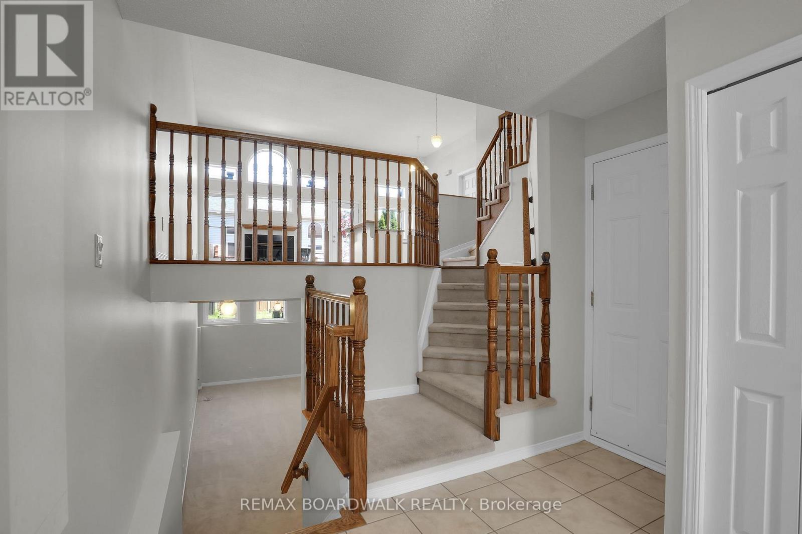 5 MAPLE PARK PRIVATE - 7