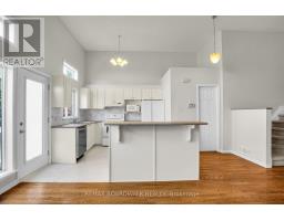 5 Maple Park Private, Ottawa, ON K1T4A6 Photo 13