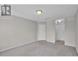 5 Maple Park Private, Ottawa, ON K1T4A6 Photo 19