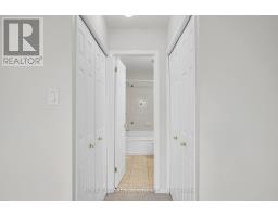5 Maple Park Private, Ottawa, ON K1T4A6 Photo 22