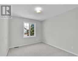 5 Maple Park Private, Ottawa, ON K1T4A6 Photo 25