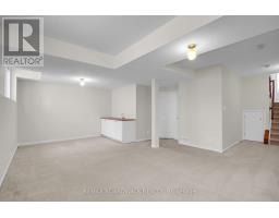 5 Maple Park Private, Ottawa, ON K1T4A6 Photo 27