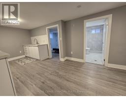Lower - 141 Phillip Avenue, Toronto, ON M1N3R6 Photo 10
