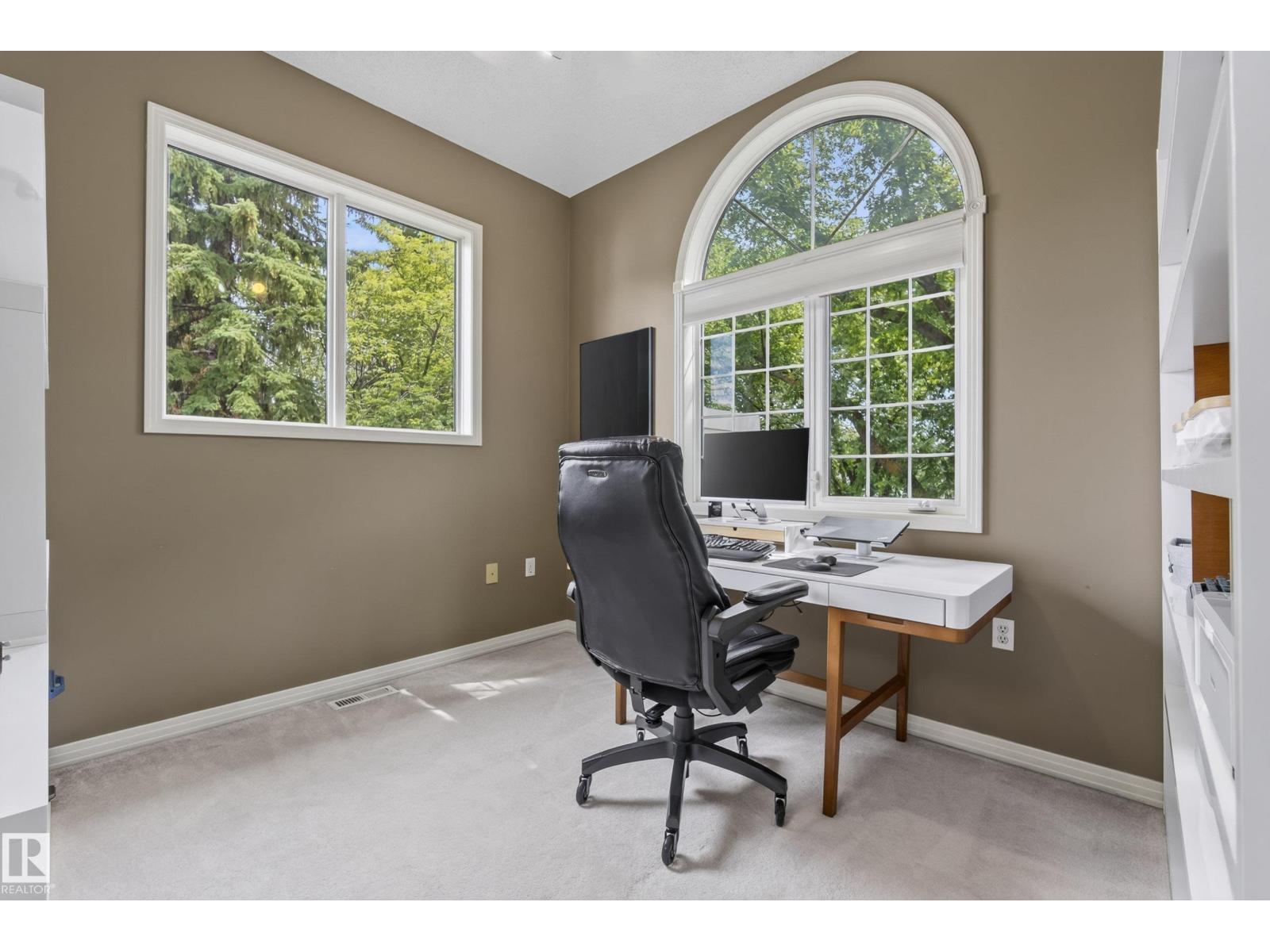 10746 University AV NW - Image 35