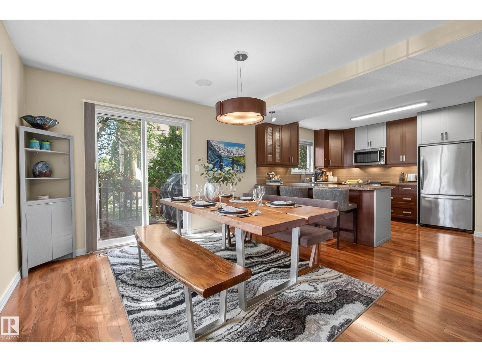 10746 University AV NW - Image 11