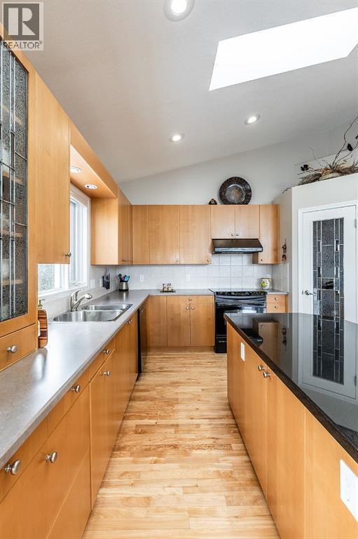 28 Chinook Place Southwest - Photo 21