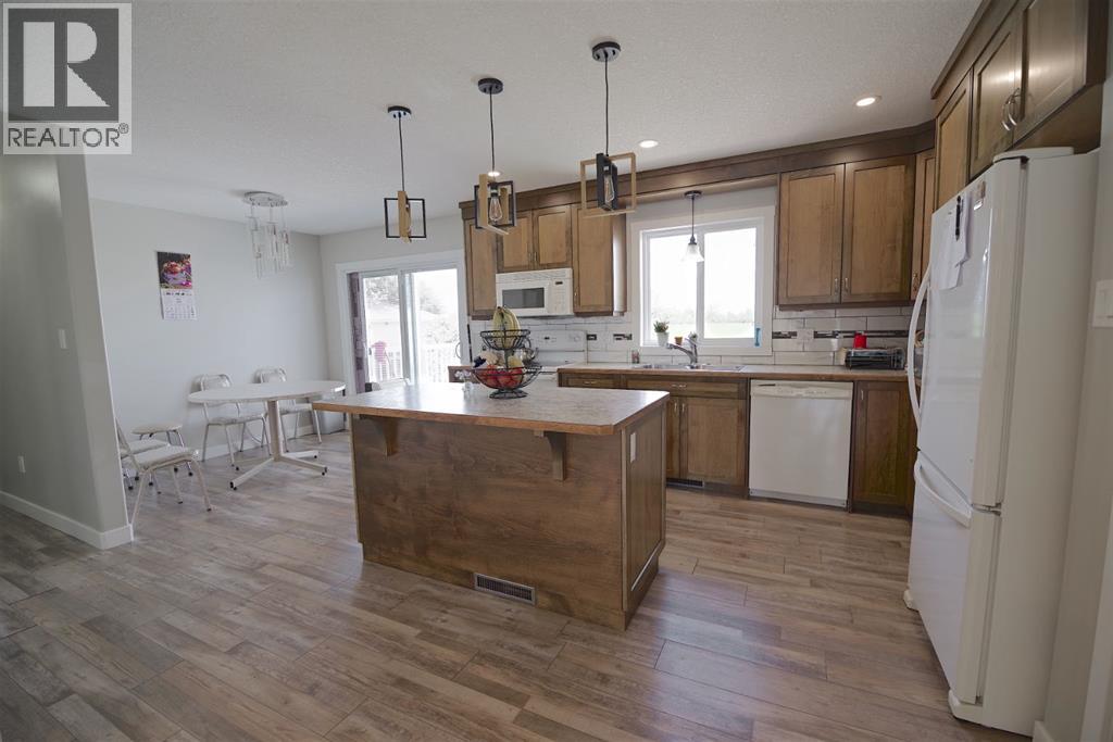 946 3 Avenue - 6