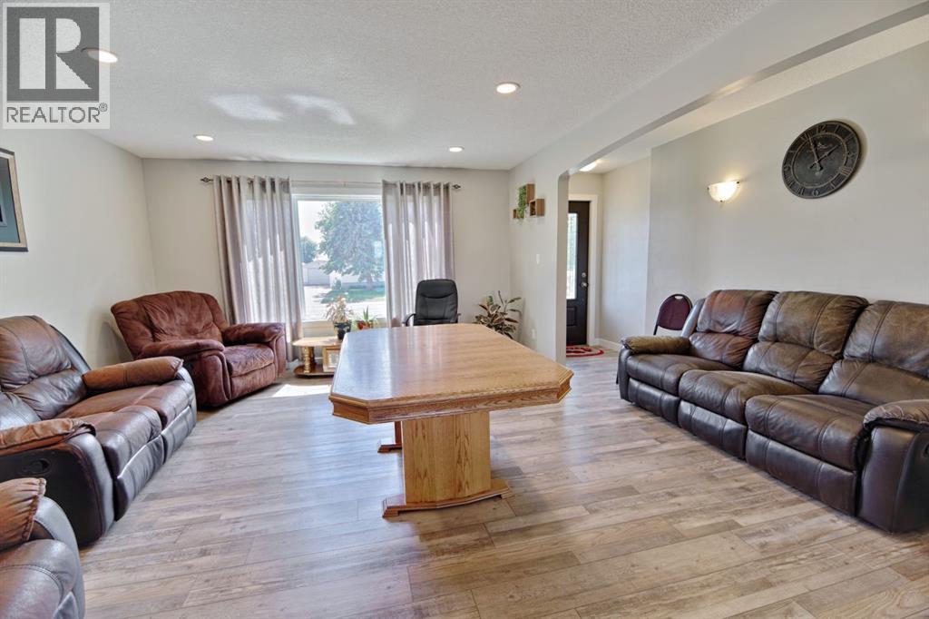 946 3 Avenue - 9