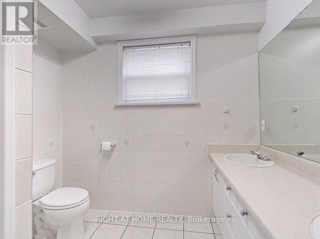 379 ERB STREET W - 36