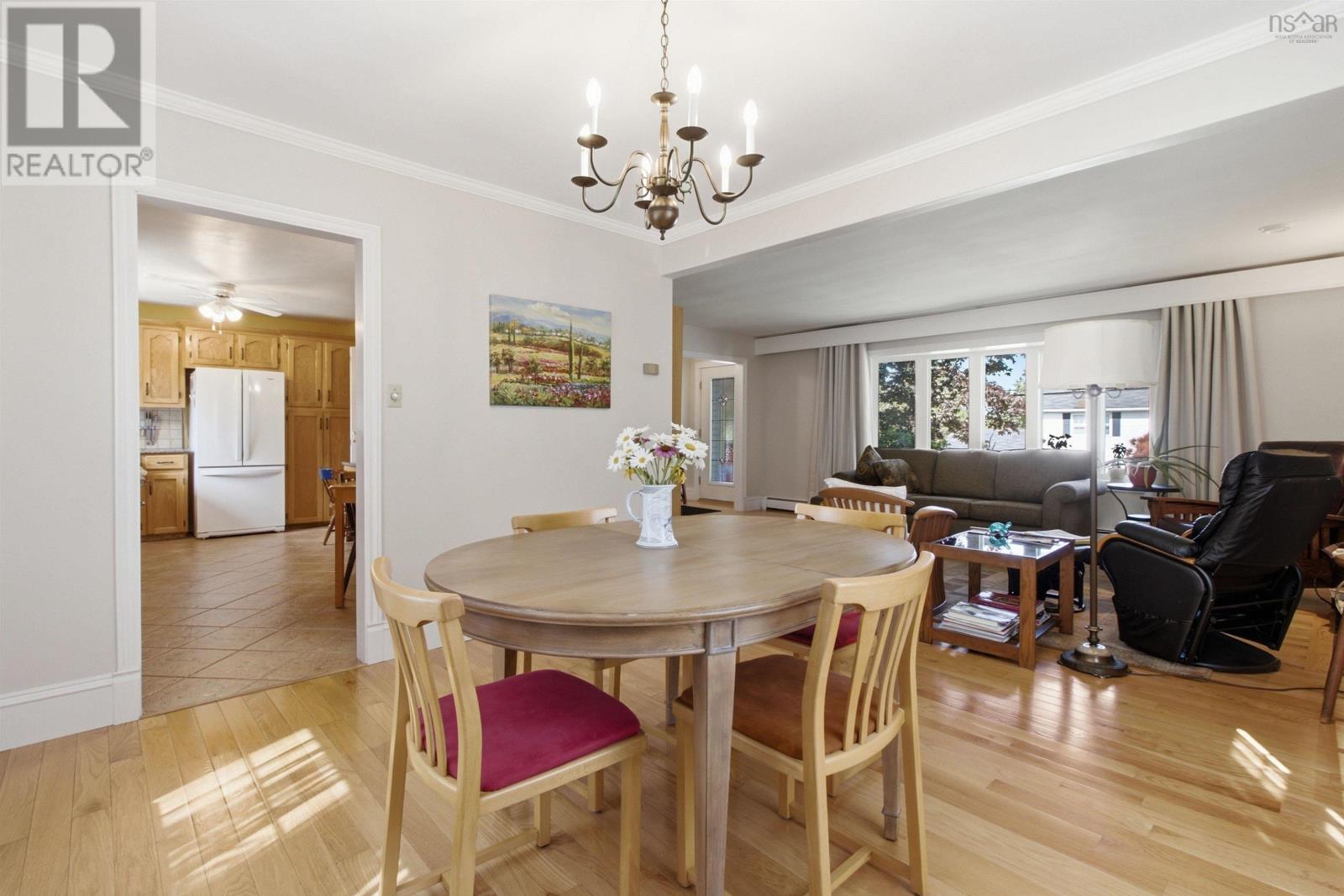8 Lakeview Drive - 10