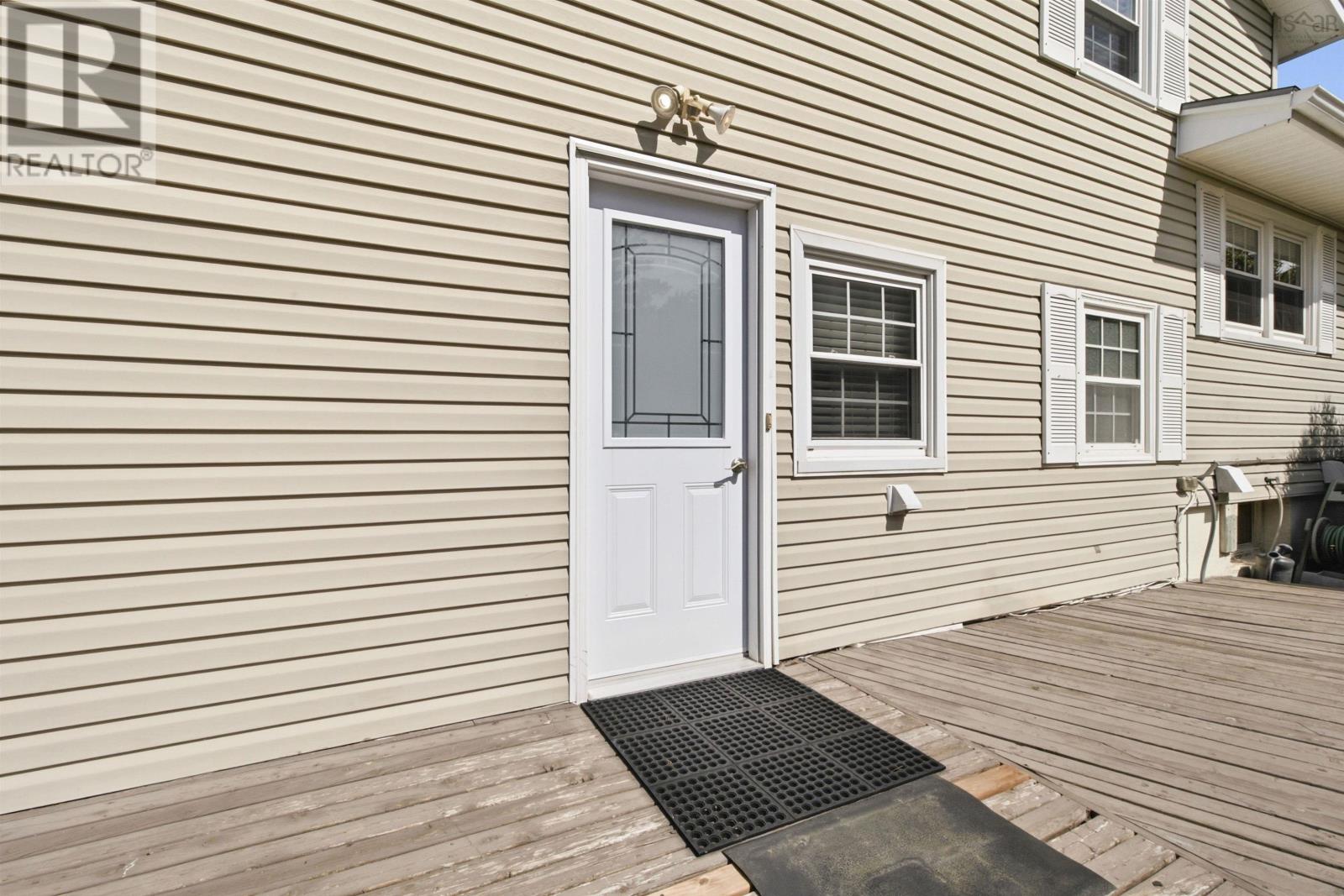 Property 35 of 43 of 8 Lakeview Drive