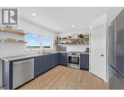 3300 County Road 2 Road, Prince Edward County, ON K0K1G0 Photo 11