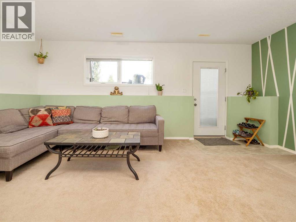 159 Aberdeen Road W - 24