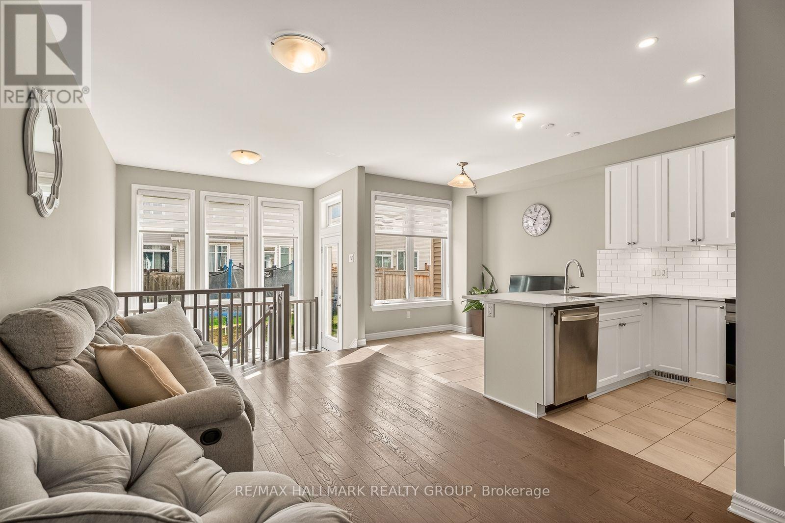 3 Bed, 5 Bath House for Sale in Ottawa – 834 CEDAR CREEK DRIVE, Ottawa – MLS# X13653638 - Image 20