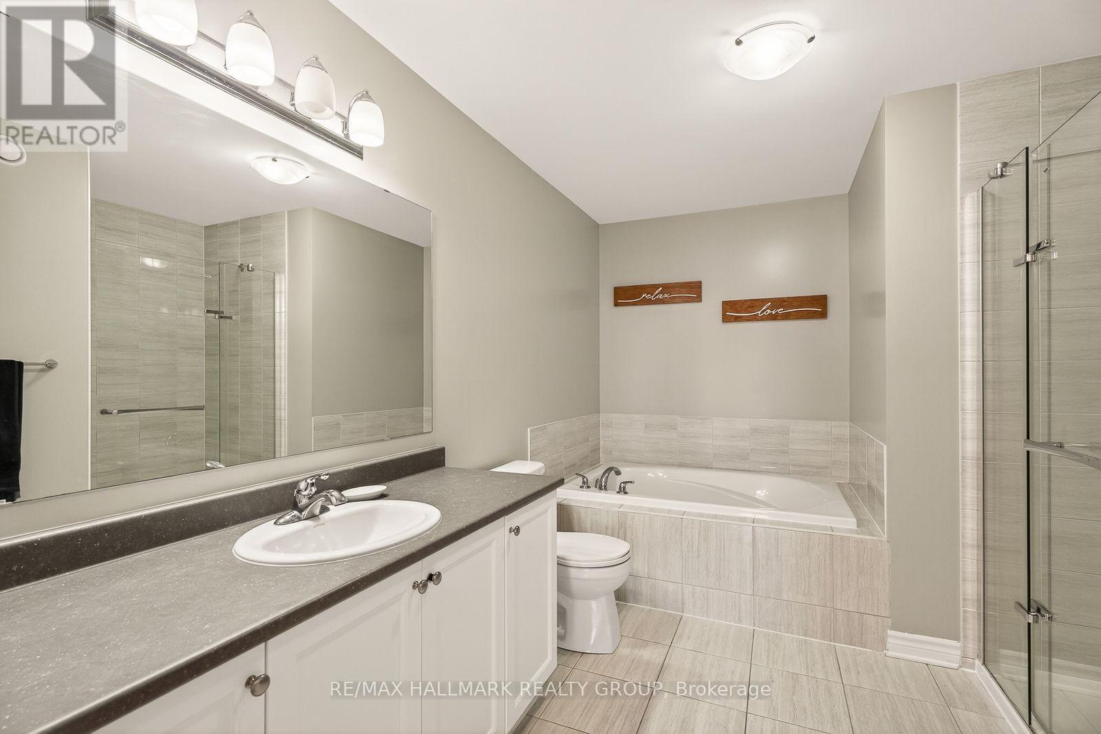 3 Bed, 5 Bath House for Sale in Ottawa – 834 CEDAR CREEK DRIVE, Ottawa – MLS# X13653638 - Image 27