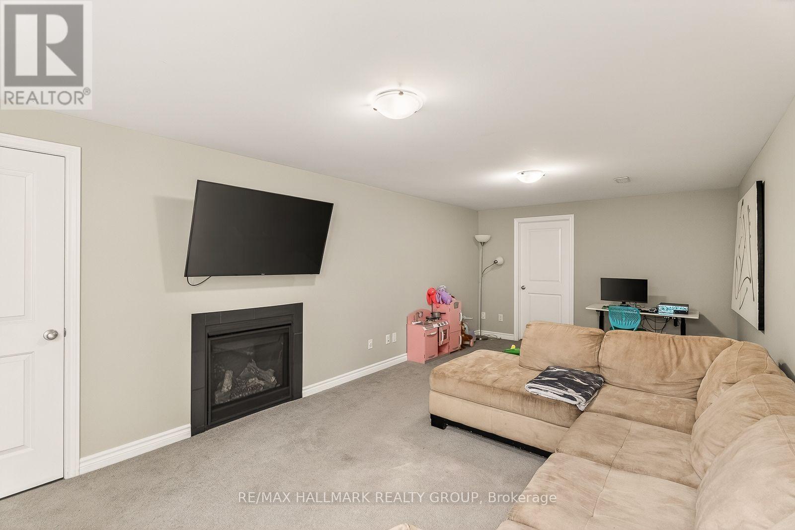 3 Bed, 5 Bath House for Sale in Ottawa – 834 CEDAR CREEK DRIVE, Ottawa – MLS# X13653638 - Image 34