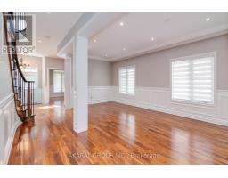Dining room - 107 Filippazzo Road, Vaughan, ON L4H0N1 Photo 10