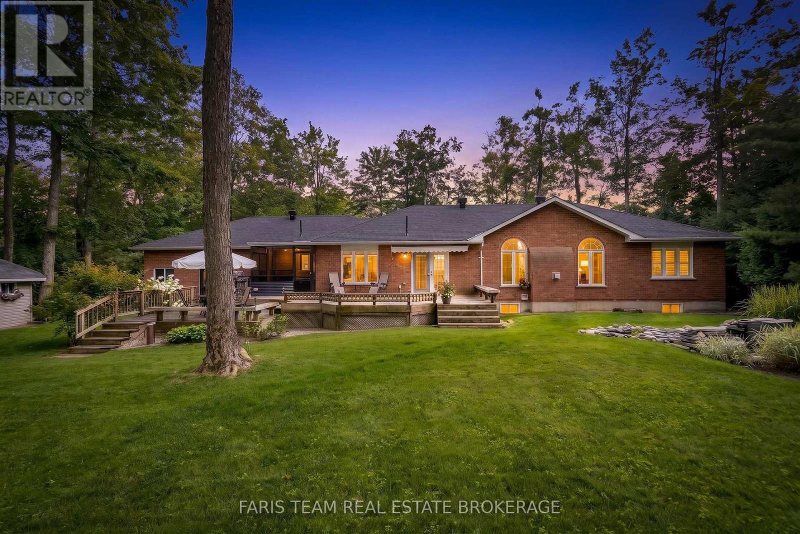 10 GREEN MOUNTAIN COURT - 42