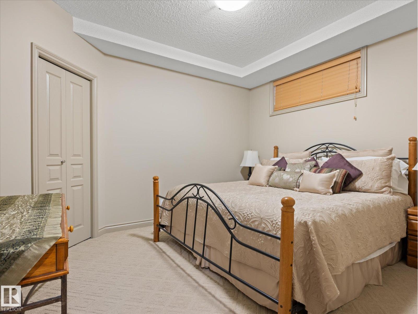 12 LAFLEUR DR - 29
