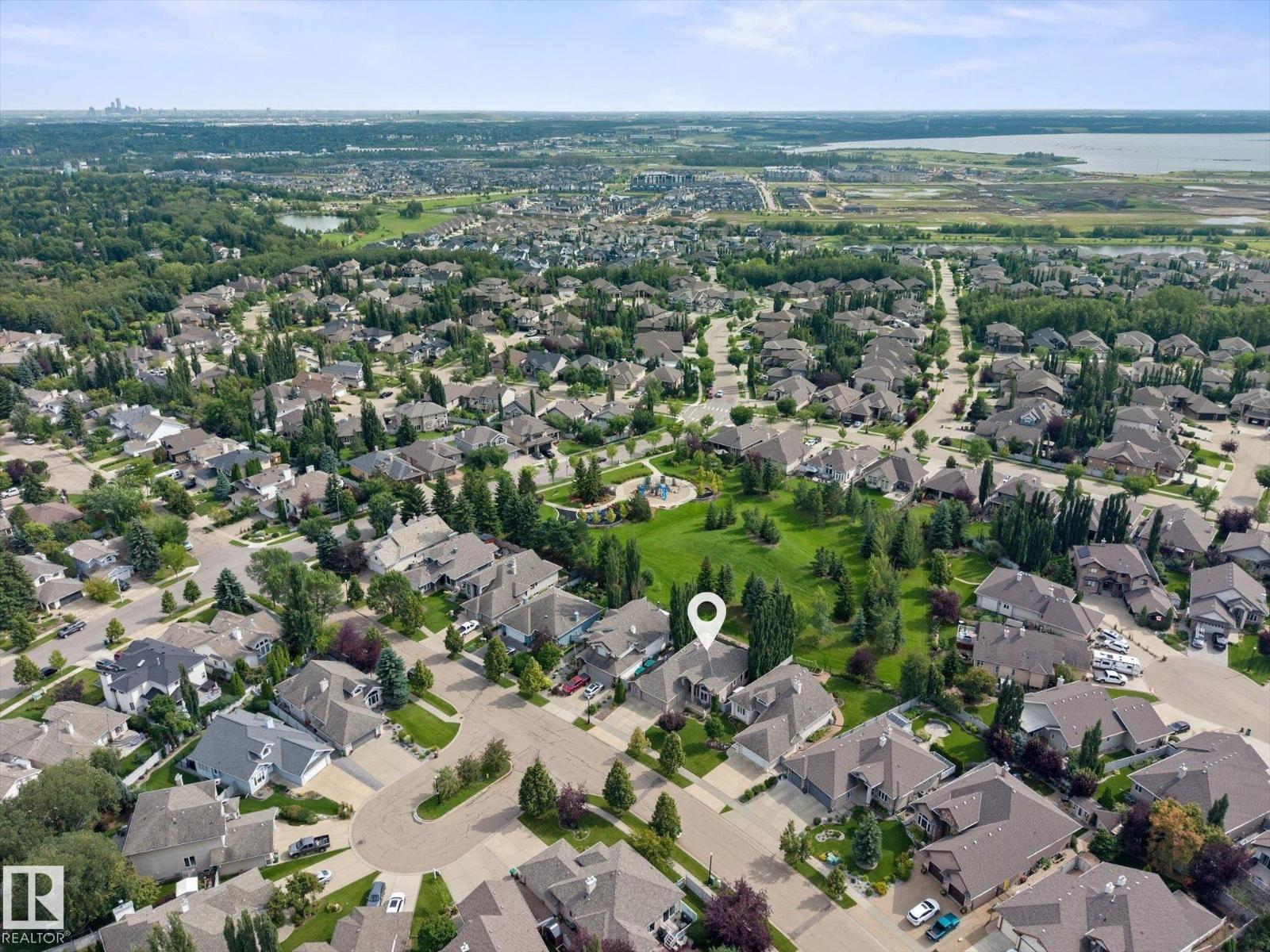 12 LAFLEUR DR - 52