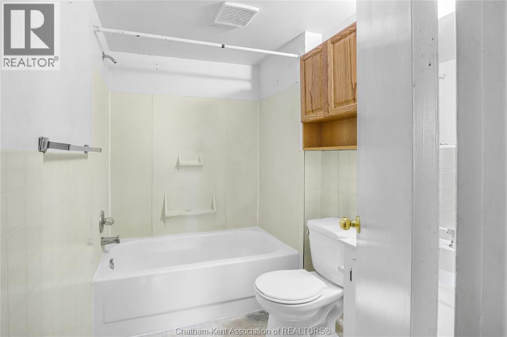 34 CHATHAM STREET South - Image 10