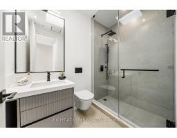 74b Rathnelly Avenue, Toronto, ON M4V2M6 Photo 36
