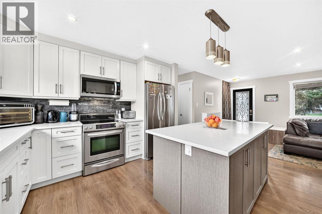 4824 41 Avenue SW - Image 5