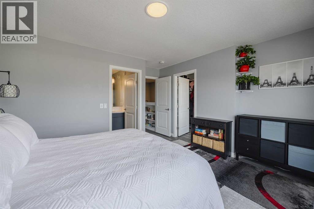 85 Legacy Glen Point SE - Image 26