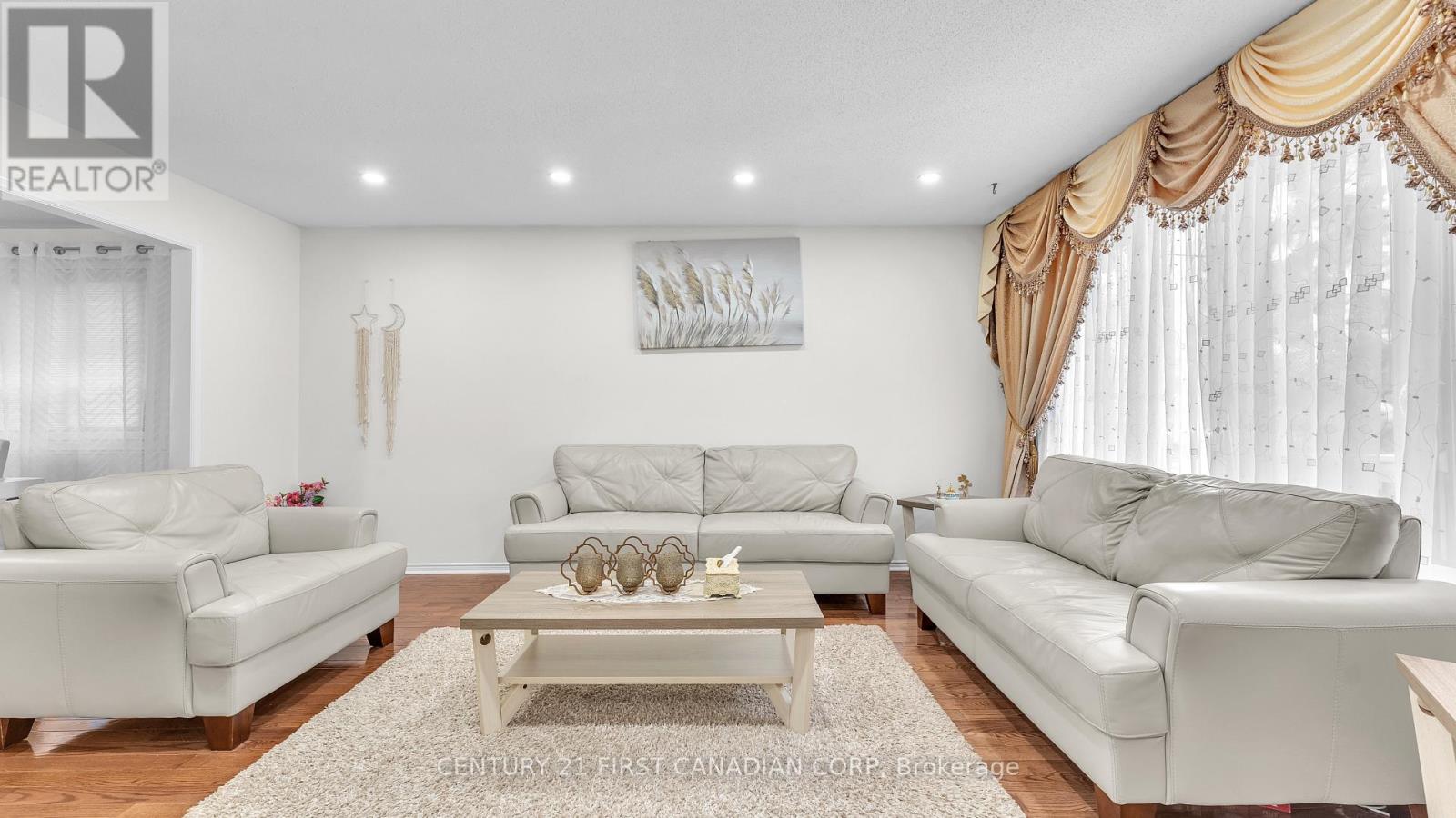 146 COLETTE DRIVE - Image 5