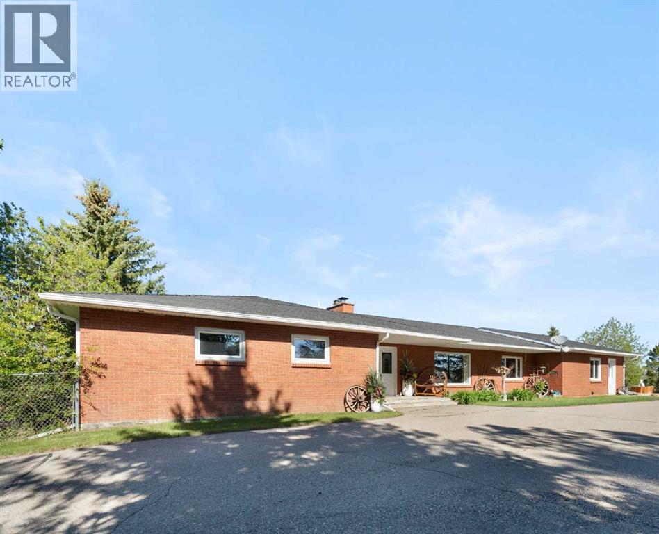 282063 Township Road 224A - Photo 46