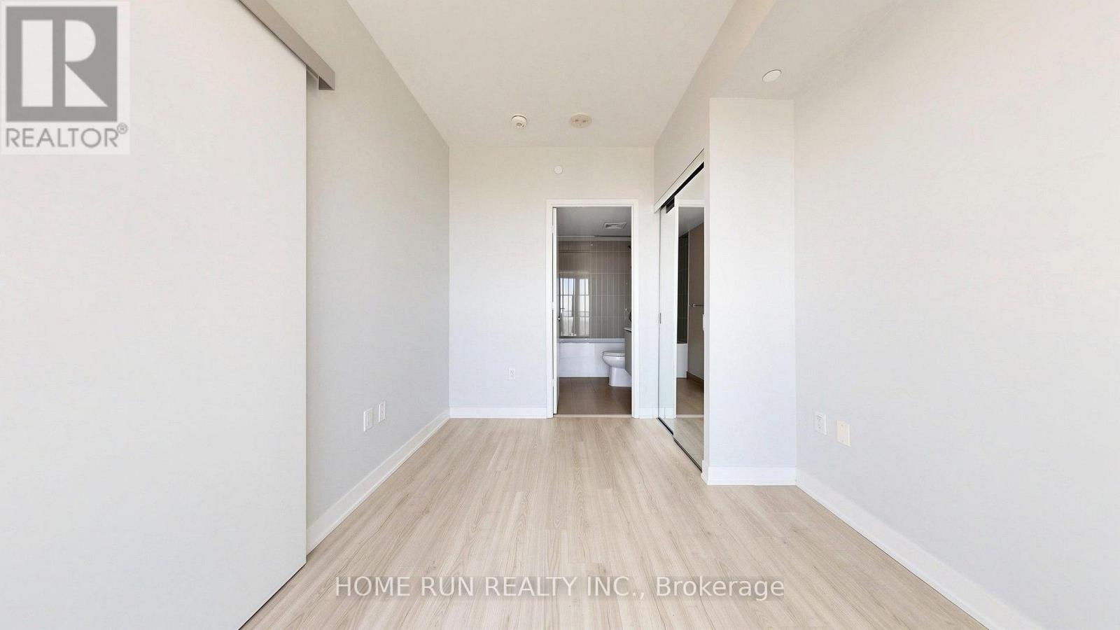#1707 3883 QUARTZ ROAD - 21