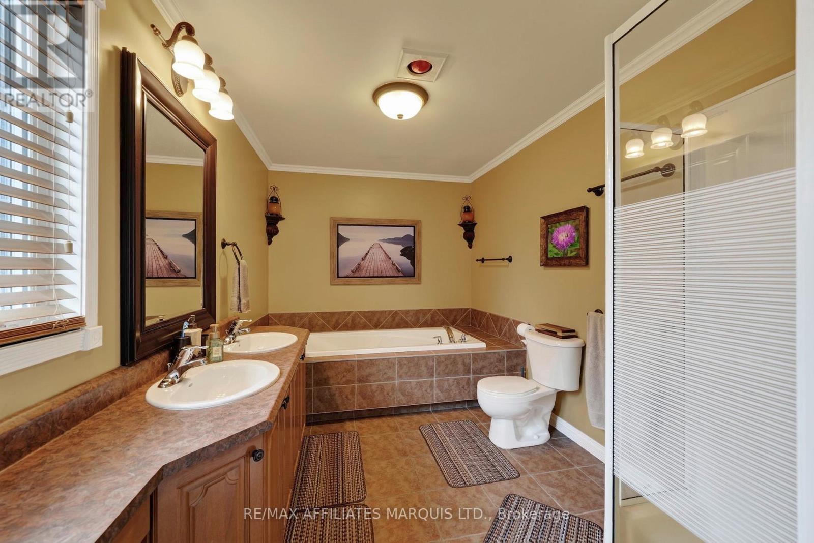 6242 SHANNON LANE - 24