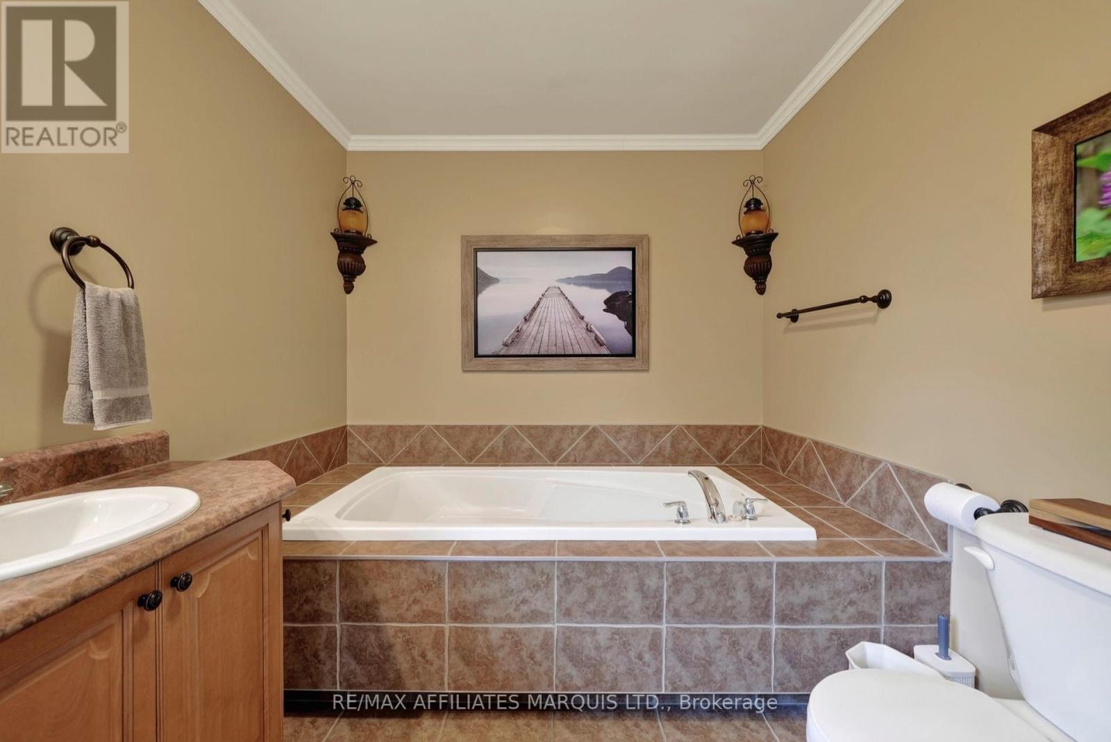 6242 SHANNON LANE - 25