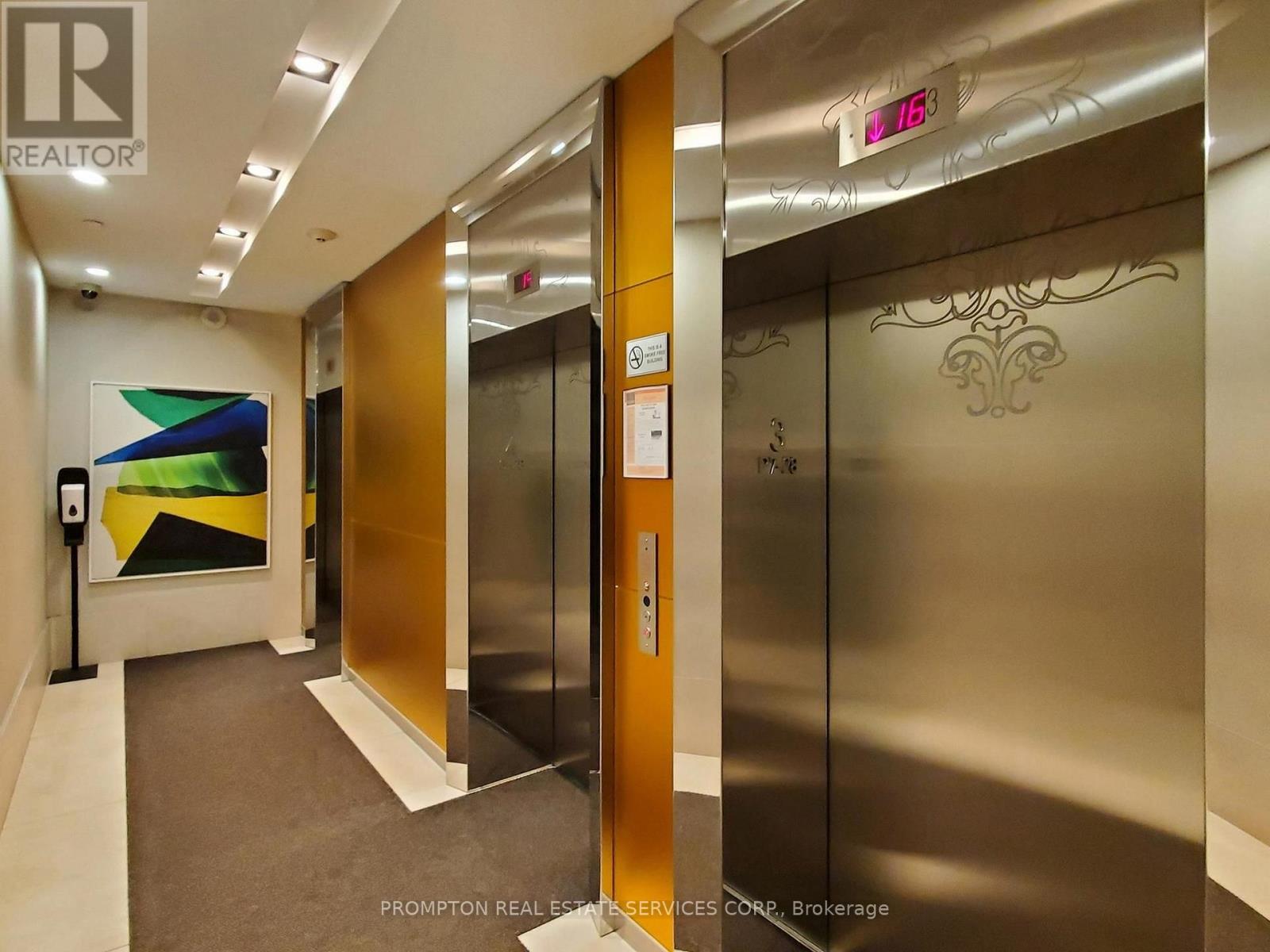 #905 832 BAY STREET - 49