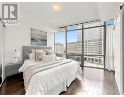 905 - 832 Bay Street, Toronto, ON M5S1Z6 Photo 21
