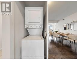 905 - 832 Bay Street, Toronto, ON M5S1Z6 Photo 32