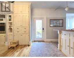 179-181 East Victoria Street, Amherst, NS B4H1Y7 Photo 15
