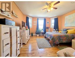 179-181 East Victoria Street, Amherst, NS B4H1Y7 Photo 32