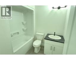 450 Mill Unit# 2, Windsor, ON N9C2R6 Photo 8