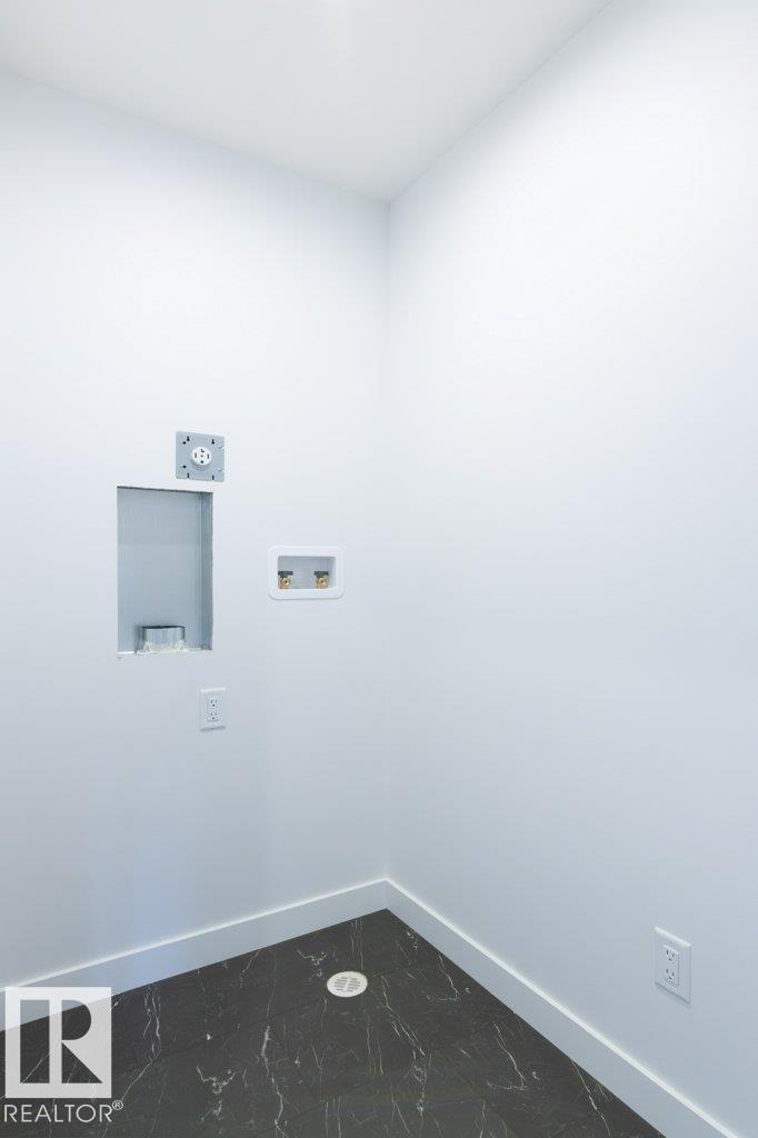 683 Cambrian BV - Image 15