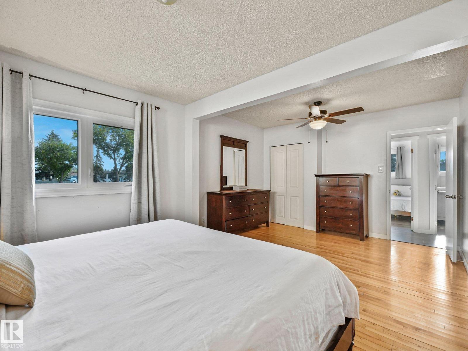 13616 61 ST NW - Image 23