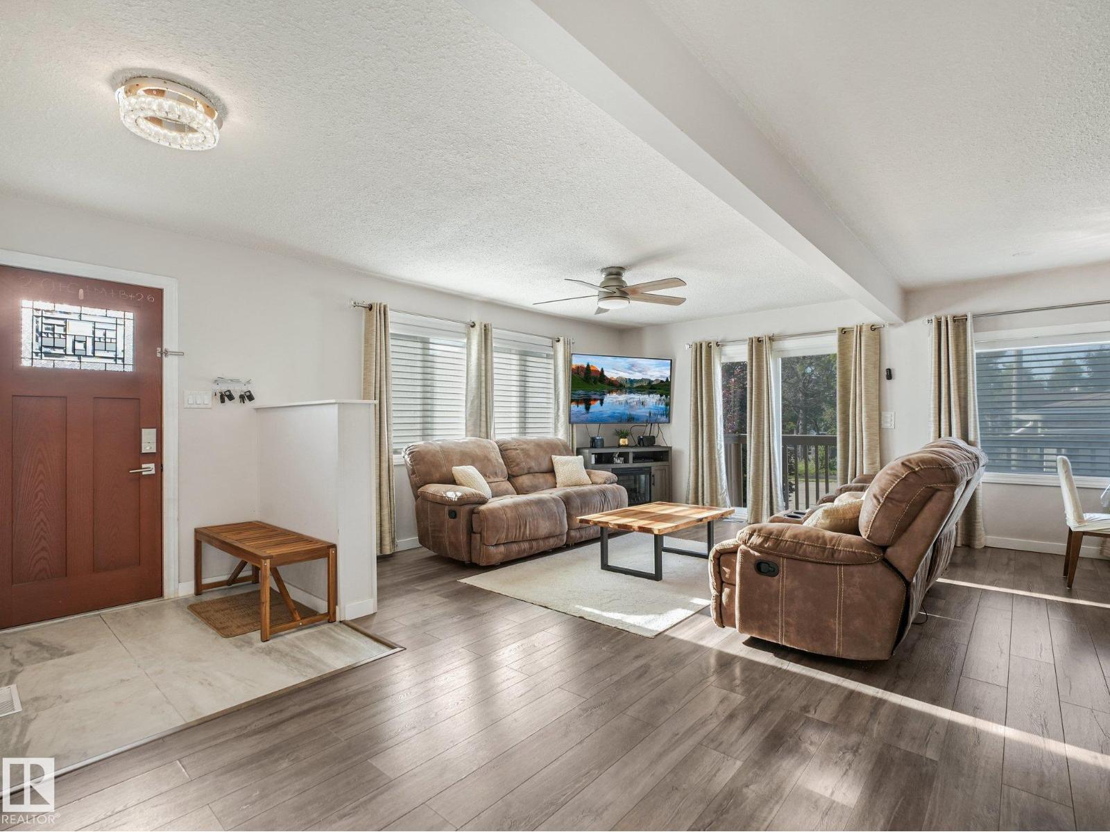 13616 61 ST NW - 7