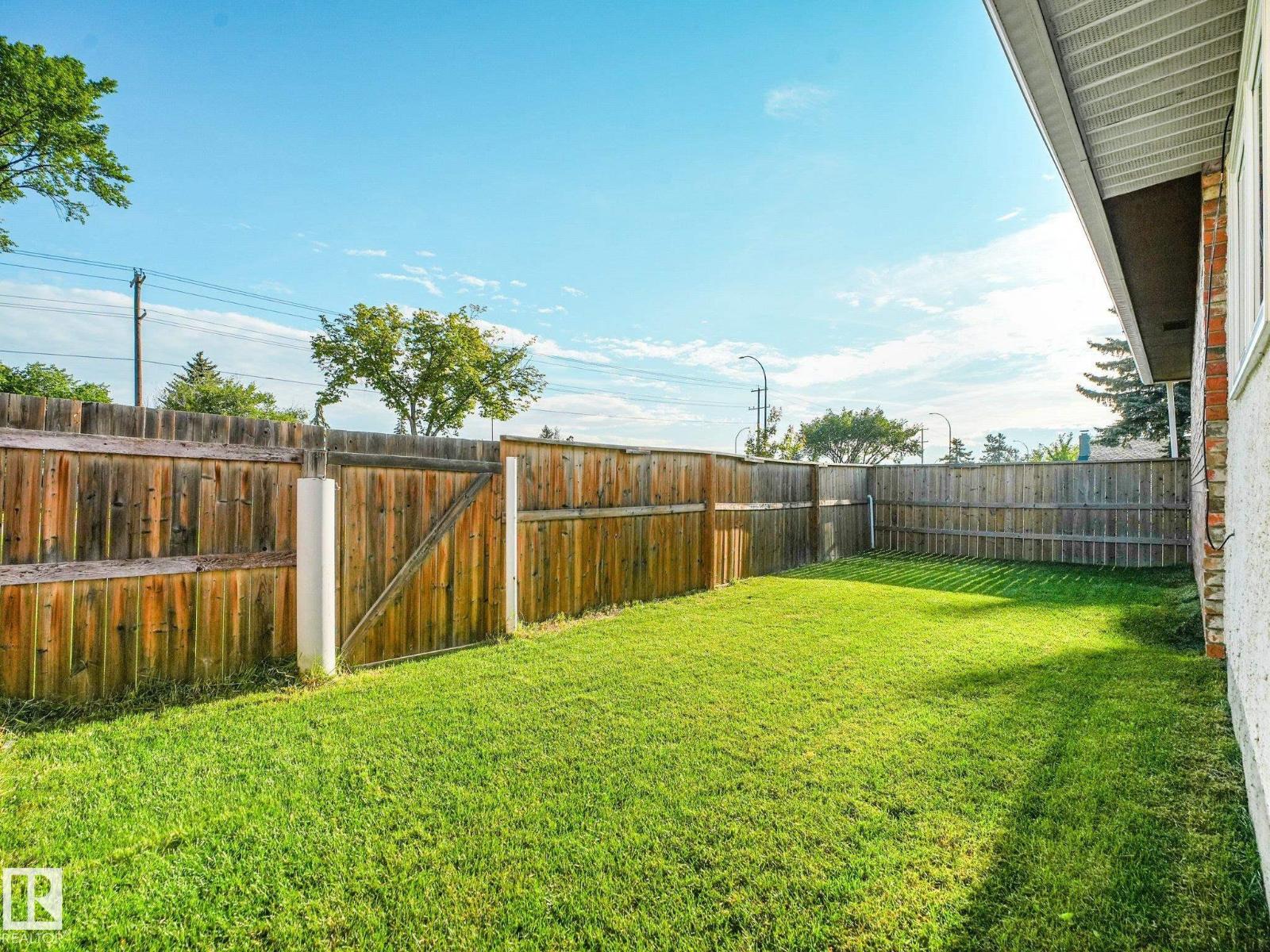 13616 61 ST NW - 44