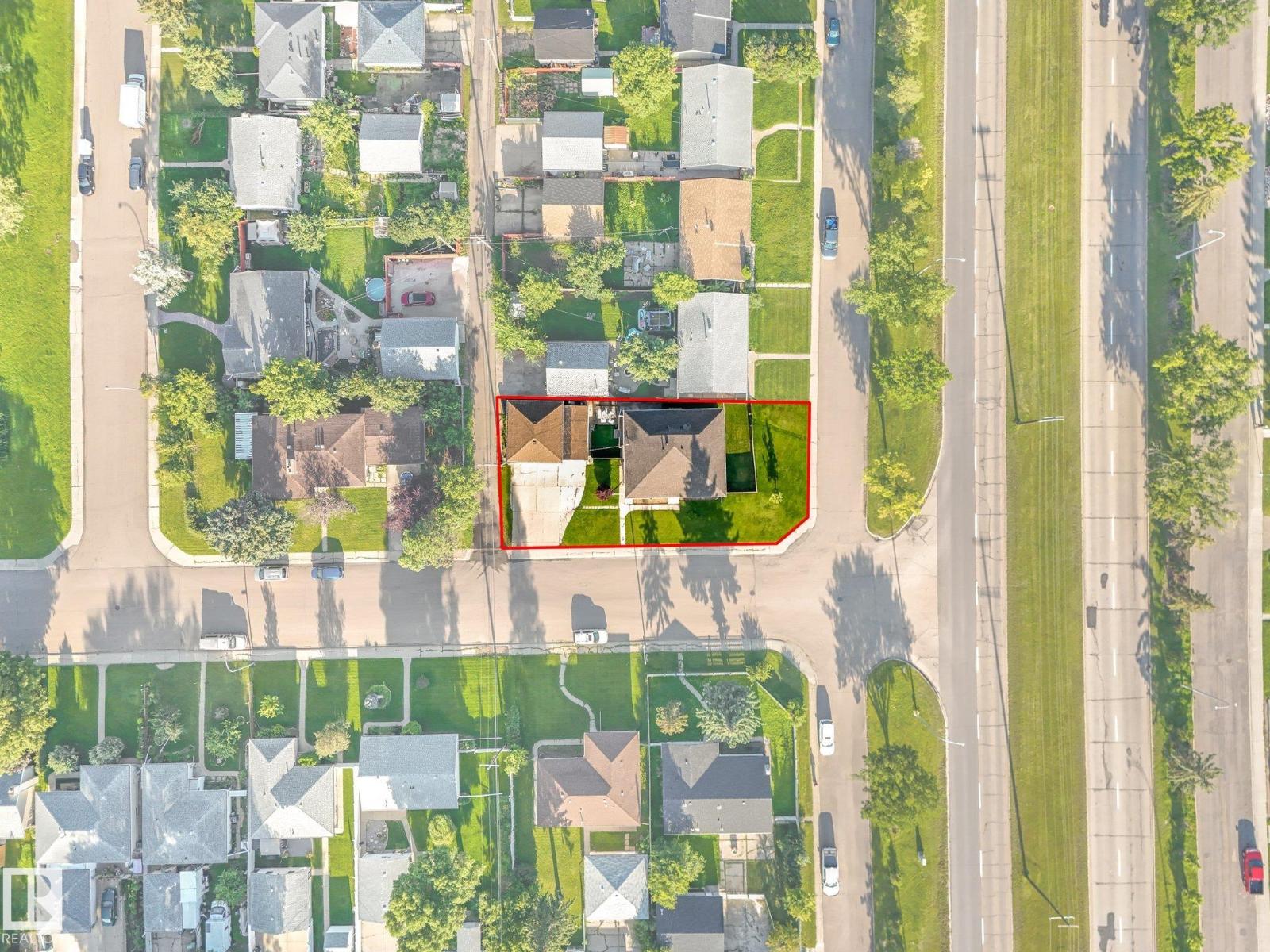 13616 61 ST NW - 51
