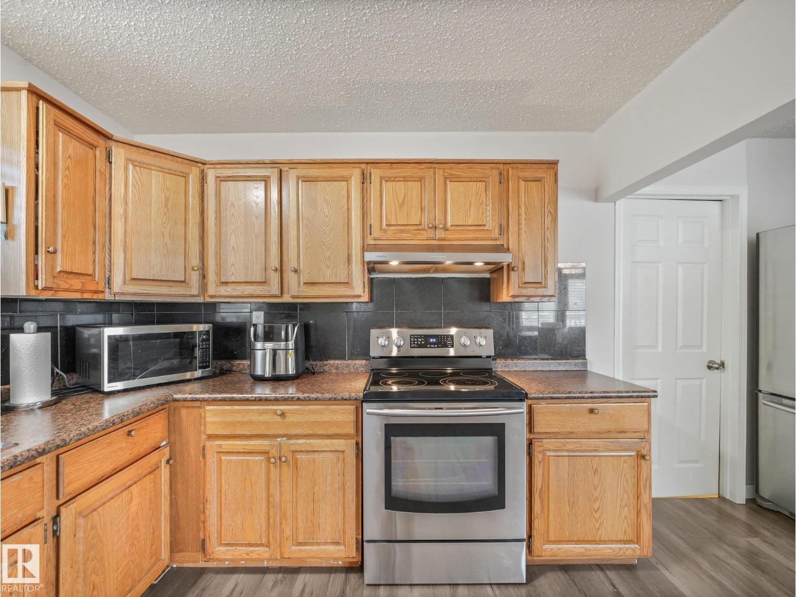 13616 61 ST NW - Image 17