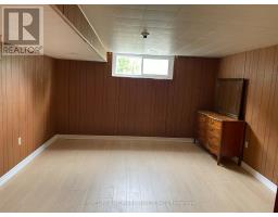 1245 Shamir Crescent, Mississauga, ON L5C1L2 Photo 12