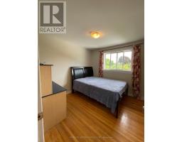 Bedroom 3 - 1245 Shamir Crescent, Mississauga, ON L5C1L2 Photo 7