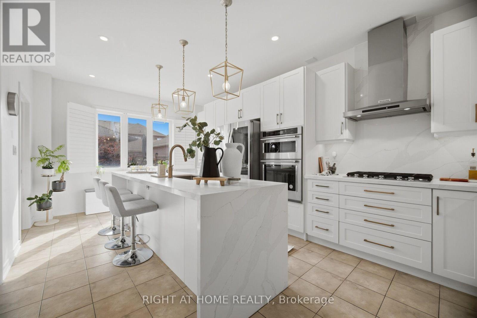 3186 ROBERT BROWN BOULEVARD - 12